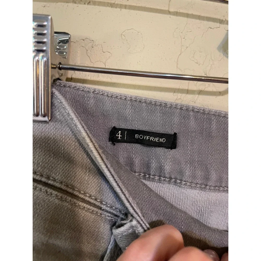 Talbots Flawless Five-Pocket Boyfriend Jeans Grey‎ Mid Rise Size 4 Stretch Denim